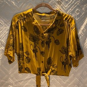 Urban outfitters crop top